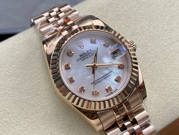 激安ロレックス正面デザイン